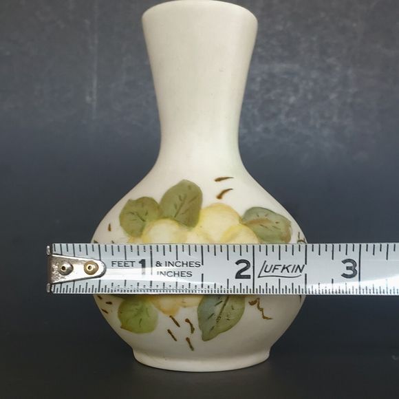 1967 4" Bud Flower Vase Midcentury Hand Painted Bisque Porcelain Signed Sophie - Picture 10 of 10